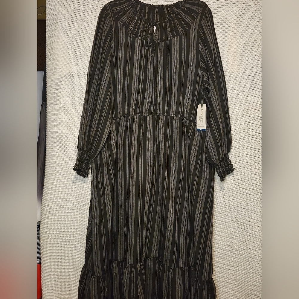 NWT Terra Sky dress